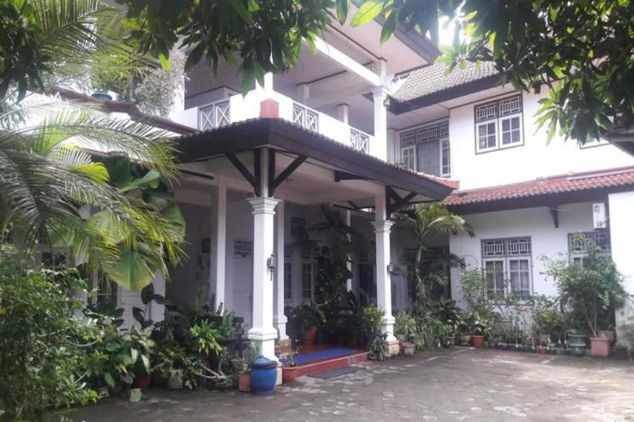 Hotel Airlangga Mataram Exterior foto